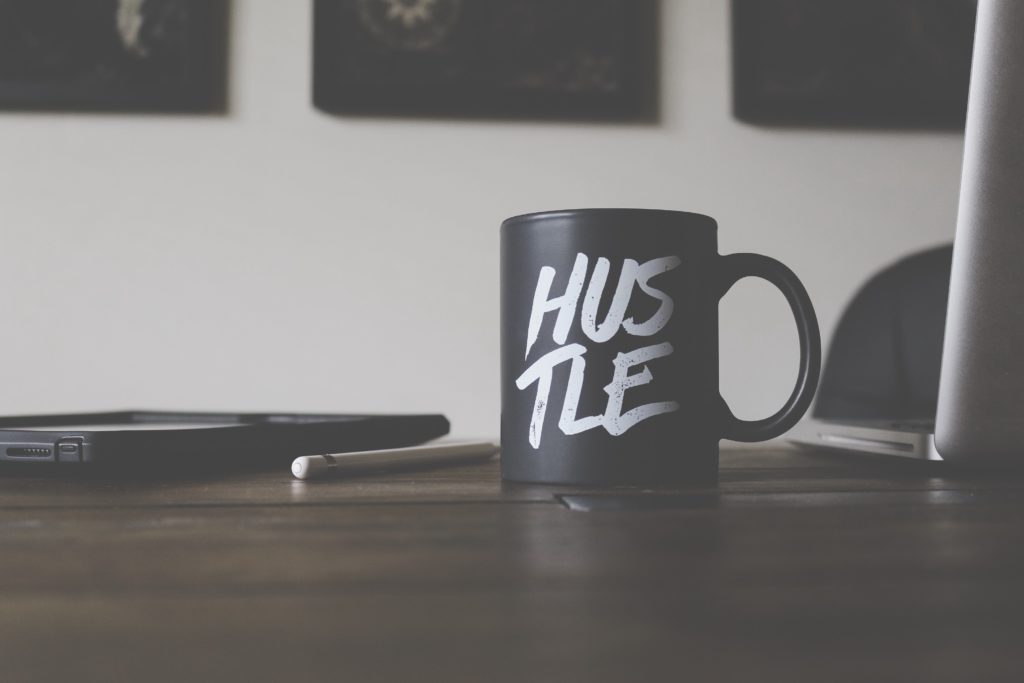 how to start a side hustle